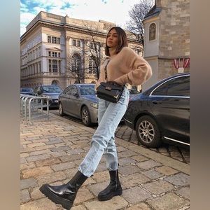 Zara low heeled leather ankle boots with lug soles Size 6(36)